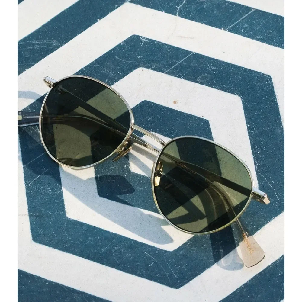 Raen Andreas Light Gold round Unisex Aviator sunglasses
